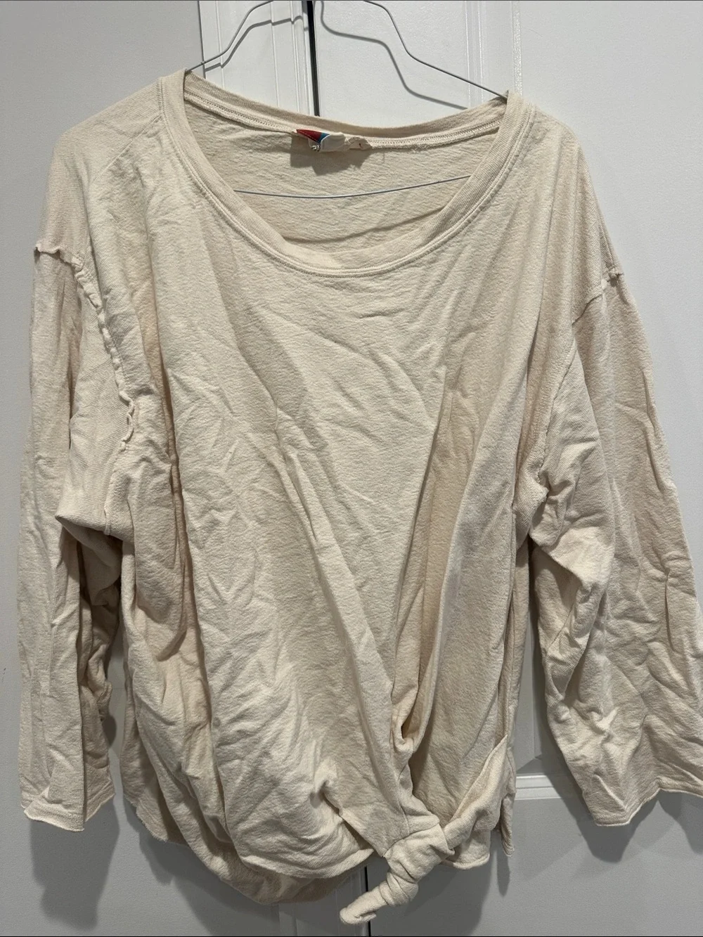 FP Beach Women’s Lightweight Cream Long-Sleeve Knot Front Top L